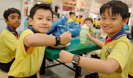 不仅仅是中国，现在亚洲年轻人大多热衷网上购物