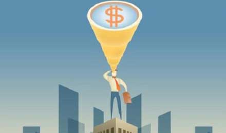 为什么自媒体做服务却不亲自做电商？