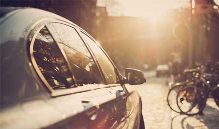 陷入混战的二手车电商：从线上打到线下，从融资到疯狂广告