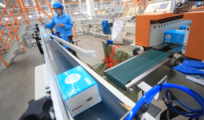 拼多多“低价爆款”的全部秘密都在这家年销量过亿的工厂里 拼多多“低价爆款”的全部秘密都在这家年销量过亿的工厂里