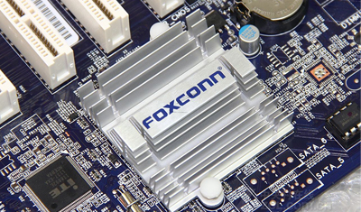 富士康减少威州厂初期开销改做苹果、汽车厂商等的中小型面板