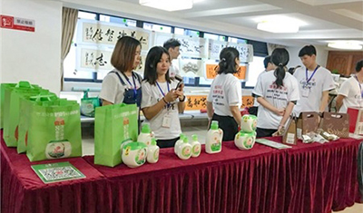 妈妈壹选牵手cctv-3端午晚会和儿童希望基金会 升级品牌天然能量 妈妈壹选牵手cctv-3端午晚会和儿童希望基金会 升级品牌天然能量