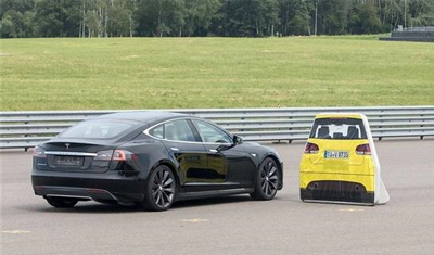 特斯拉Model S自动刹车测得不合格，官方辩解