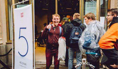 一加又一出海里程碑：获印度高端手机市场冠军