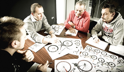 户外运动品牌、FRW辐轮王、京东、双十一 户外运动品牌、FRW辐轮王、京东、双十一