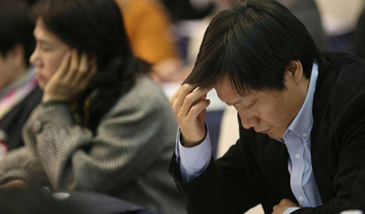 雷军系困局：小米蒸发2300亿，金山跌68%，这家公司跌掉一个陌陌