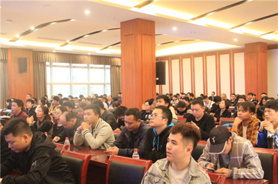 1542878545448937.jpg 2.jpg