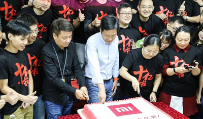 雷军正一步步把王川推向舞台中央,这可能是雷军最正确的决定! 雷军正一步步把王川推向舞台中央,这可能是雷军最正确的决定!