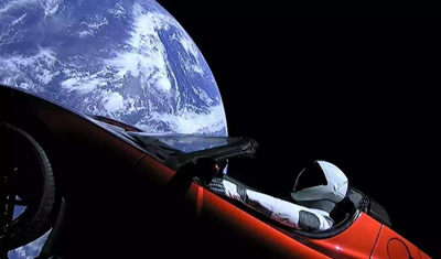 特斯拉“太空跑车”完成第一圈绕日飞行，正靠近火星