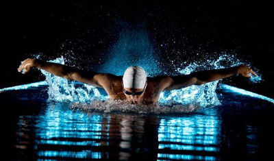 Form联手Polar推出一款可实时显示心率数据AR泳镜 Form联手Polar推出一款可实时显示心率数据AR泳镜