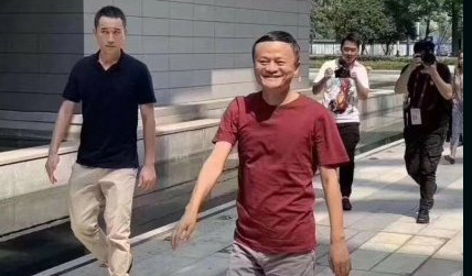 1568079996270946.jpg 00705Zb8ly1g6u6grz0ubj30c80dm0tu.jpg