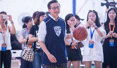 美国体育队伍最高价：蔡崇信花费23.5亿美元购买篮网队