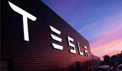 受投行悲观影响：特斯拉在临近今年收官时股价重挫